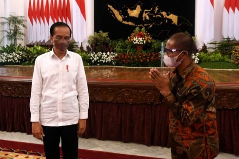 Usai Bertemu Suroto, Jokowi Minta Permasalahan Jagung untuk Peternak di 3 Daerah Diselesaikan