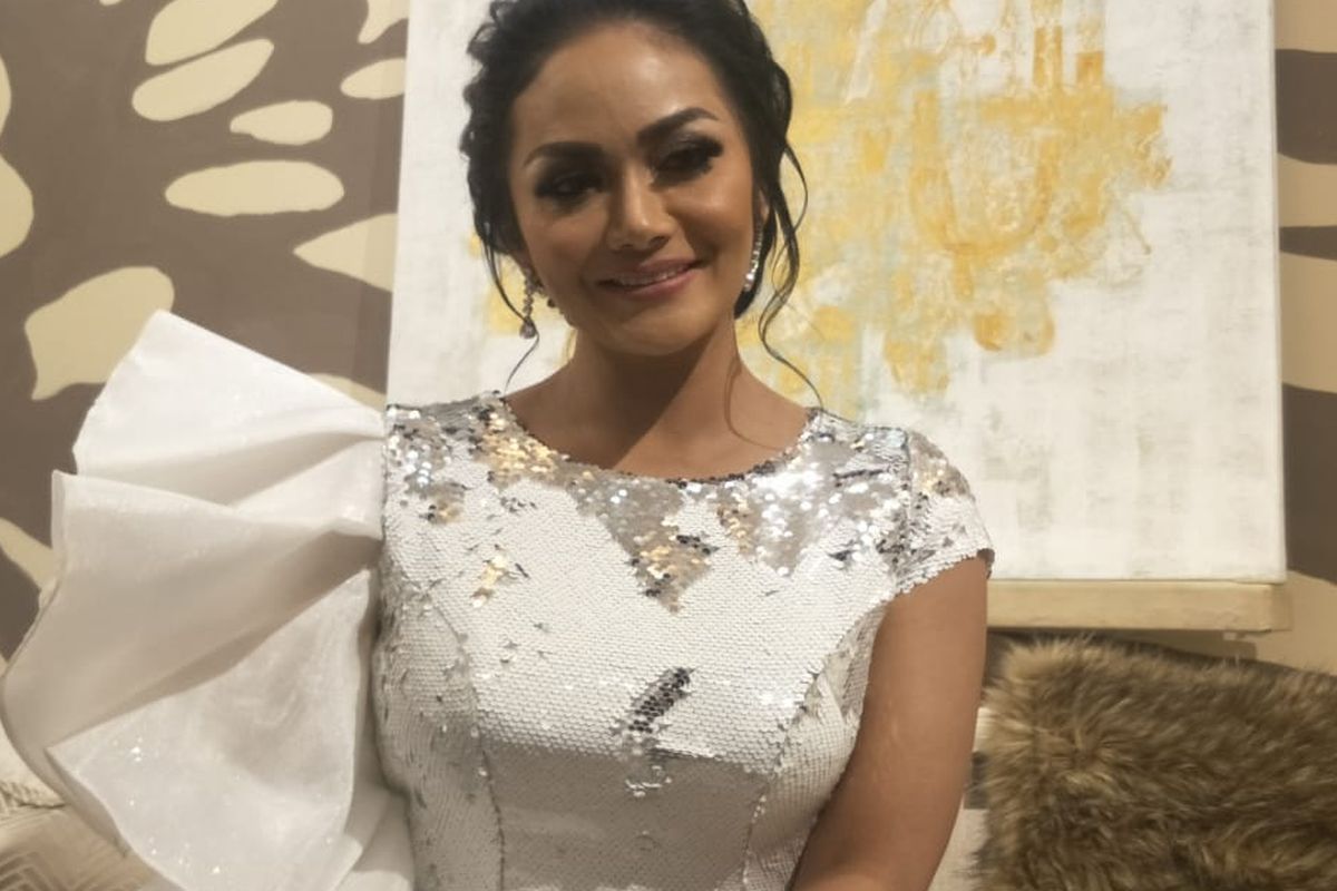 Krisdayanti saat ditemui di Malinda Furniture Gallery, Kemang, Jakarta Selatan, Sabtu(21/9/2019).