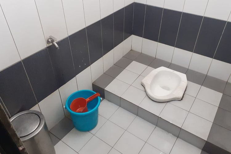 Toilet di Stasiun Citayam