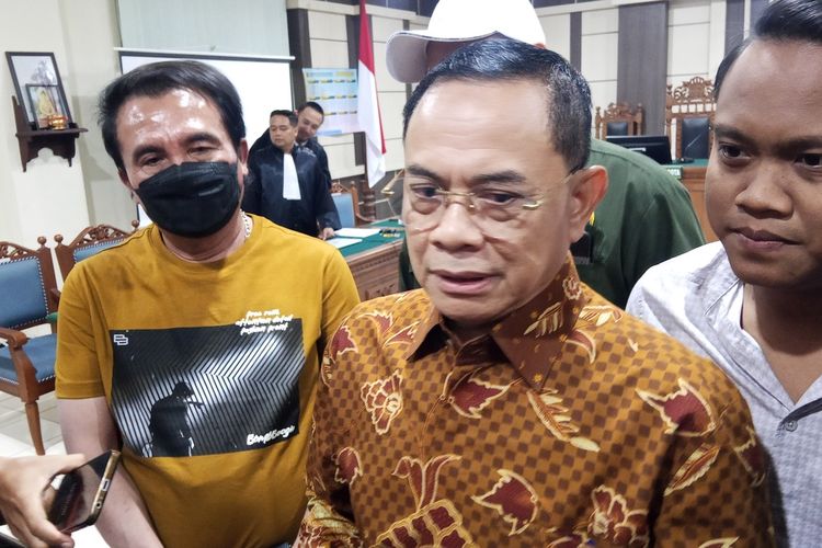 Sudewo Minta Dukungan Loyalis: Doakan Saya Bebas dan Jadi Bupati Lagi