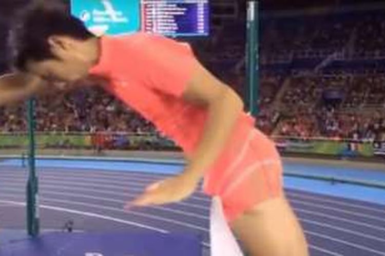 Mimpi atlet lompat galah Jepang Hiroki Ogita menorehkan prestasi gemilang di ajang Olimpiade 2016 Rio de Janeiro, Brasil, kandas. 