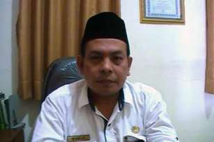 Pelaksana Tugas (Plt) Penyelenggara Haji dan Umrah (PHU) Kemenag Gresik, Munir.