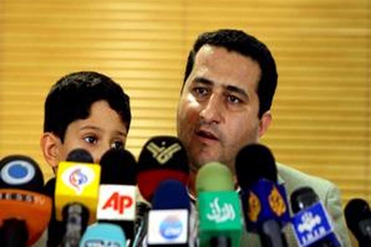 Iranian nuclear scientist Shahram Amiri addresses journalists upon his arrival at Imam Khomeini Airport in Tehran on July 15, 2010. Amiri, who claimed he was abducted by US spies last year, denied that he was a nuclear scientist, but said he was questioned by Israelis during his harsh captivity. Amiri had gone missing from Saudi Arabia in June 2009 while on a pilgrimage and surfaced in Irans Interests Section in Washington on July 13, 2010. Upon his arrival in Tehran he immediately told reporters that he was just a simple researcher. Iranian officials claim he was kidnapped by the Central Intelligence Agency of the United States. US officials have denied these accusations.