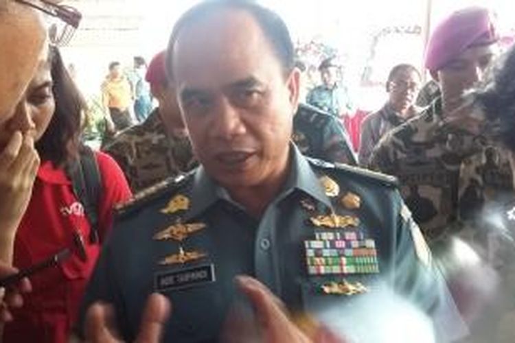 Kepala Staf TNI Angkatan Laut Laksamana Ade Supandi, saat ditemui di Mabes TNI Cilangkap, Jakarta, Selasa (5/5/2015).