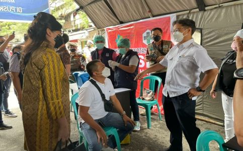 Indonesia Highlights: Indonesians Urged to be Patient as Covid-19 Vaccine Remains Limited | Jokowi Delivers Nyepi Day Greeting to Hindus in Indonesia | Teenage Mercedes Driver Arrested after Hitting C