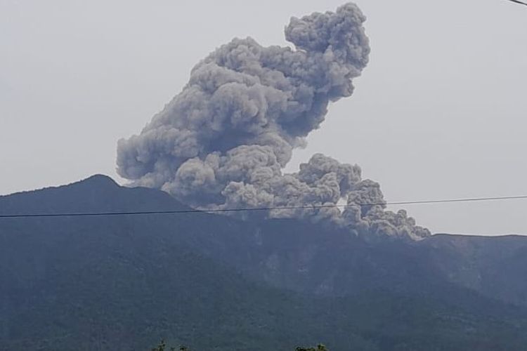 Aktivitas Marapi Fluktuatif, Badan Geologi Ingatkan Risiko Gas Beracun dan Banjir Lahar