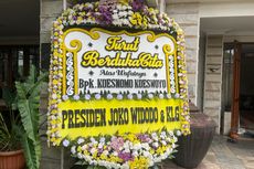 Jokowi Kirim Karangan Bunga Dukacita untuk Nomo Koeswoyo