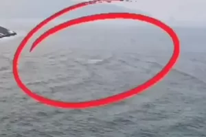 Drone Rekam Objek Diduga Speedboat Terbalik Dekat Anak Krakatau, Basarnas Buka Suara