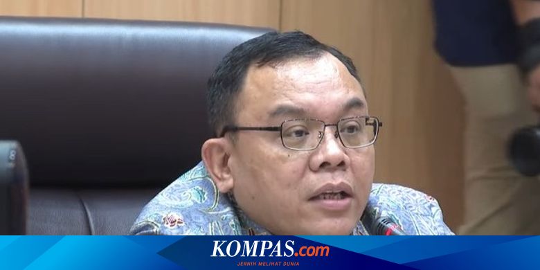 “Kalau sama saja air kalian dengan di rumah saya, saya juga pakai air tanah soalnya, ngapain kalian bisa klaim-klaim yang berlebihan gitu sehingga membuat hiruk pikuk yang menurut saya tidak produktif,” kata Saleh. | #AirMineral