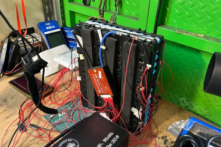 Apa Itu Balancing Baterai Motor Listrik dan Berapa Biayanya?