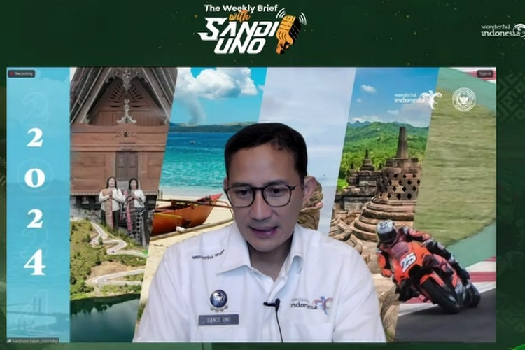 TRAVEL - Minister of Tourism and Creative Economy (Menparekraf) Sandiaga Uno dalam program The Weekly Brief with Sandi Uno daring, Seni (22/4/2024).
