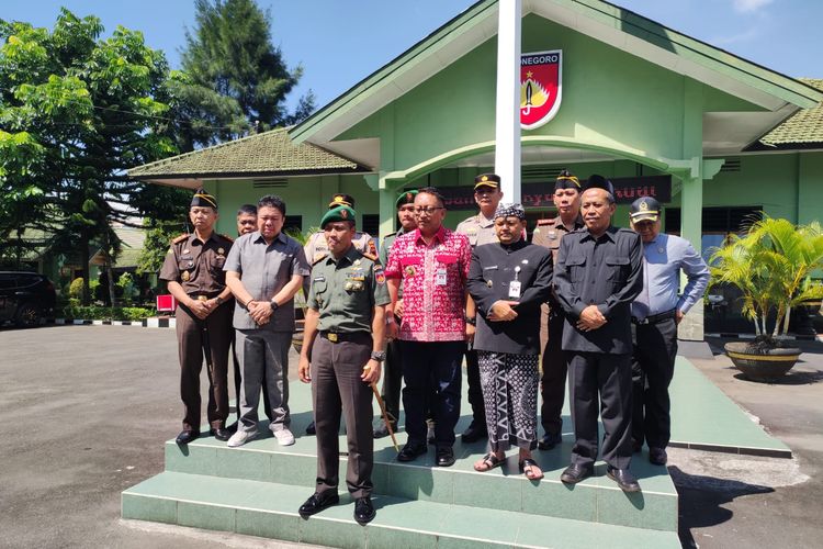 Komandan Korem 073/Makutarama Kolonel Inf Purnomosidi bersama Forkompinda Kota Salatiga dan Kabupaten Semarang