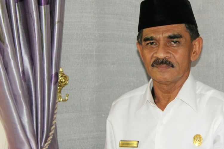 Bupati Aceh Utara H Muhammad Thaib, yang akrab disapa Cek Mad, mengimbau agar ceramah ustaz pada bulan sudi Ramadhan adalah ceramah yang menyejukkan, untuk menangkal radikalisme, Kamis (17/5/2018)