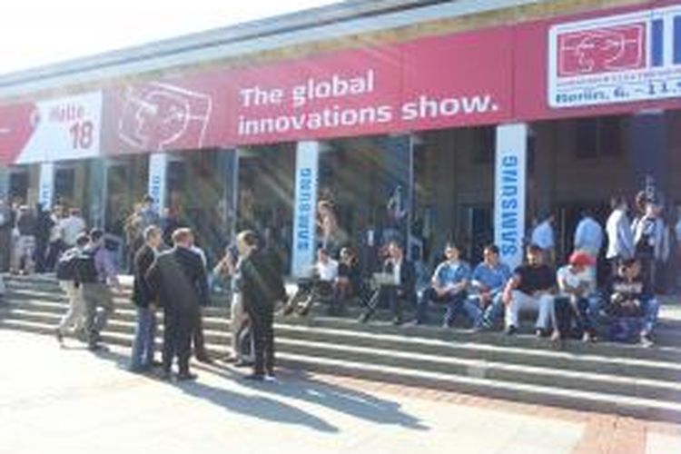 Pameran alat-alat elektronik terbesar di Eropa, IFA 2013, resmi dibuka di Berlin, Jerman, Jumat (6/9/2013).