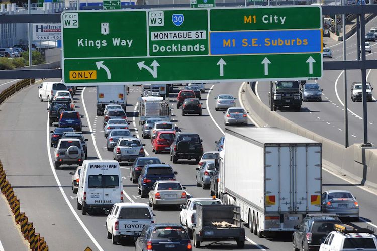 Kemacetan menjadi hal yang biasa bagi para penggendara di Melbourne, khususnya di jam-jam sibuk, sebelum dan sesudah waktu kerja.