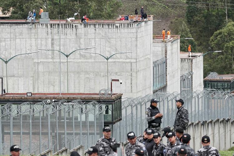 Presiden Noboa bertekad membangunan penjara baru dengan tingkat keamanan tinggi.