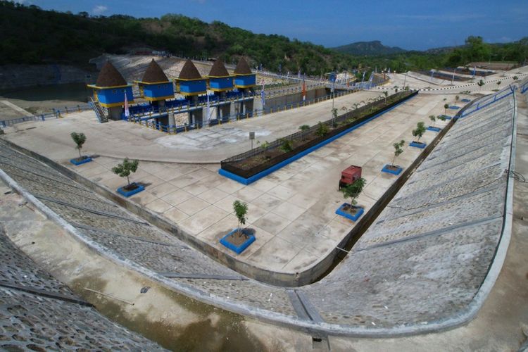 Bendungan Rotiklot di Kabupaten Belu, Provinsi Nusa Tenggara Timur.