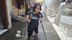 Satpol PP Bedah Rumah Pedagang Tisu Difabel di Cengkareng Pakai Uang Iuran Anggota