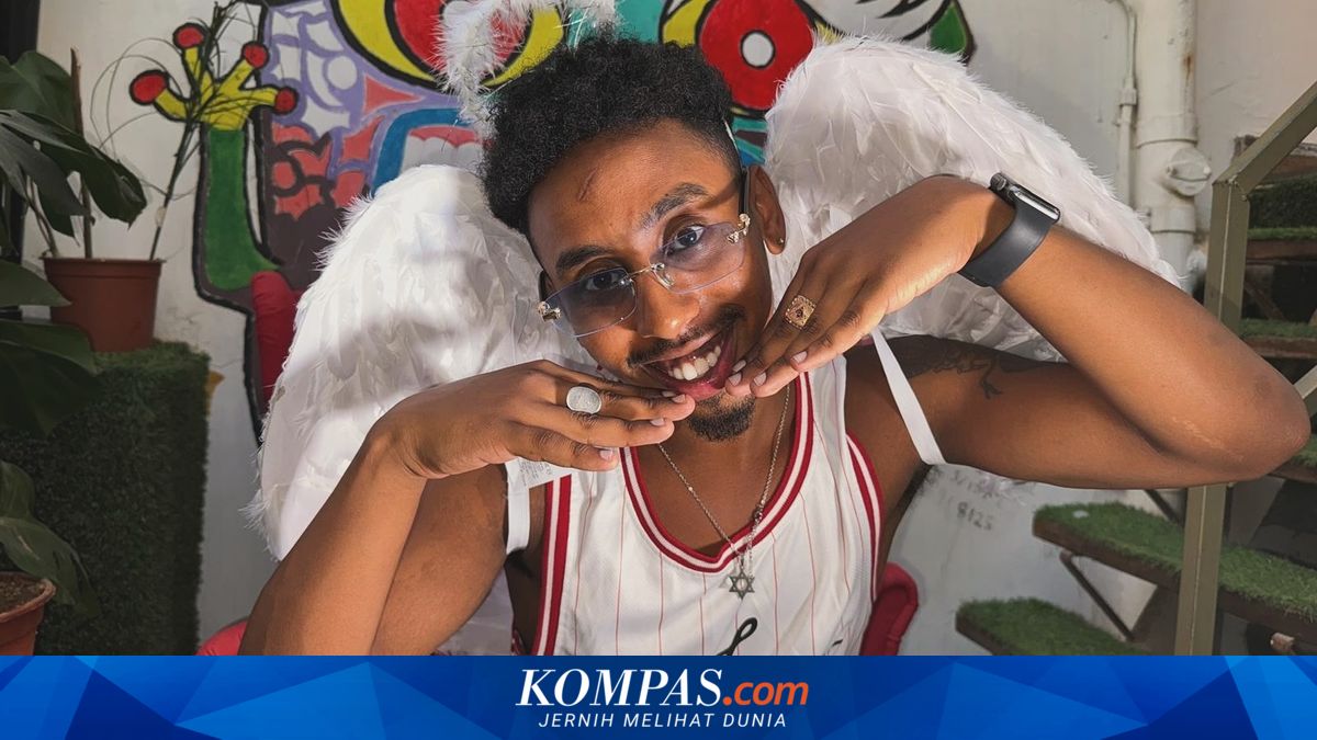 Profil Johnny Somali, YouTuber Kontroversial