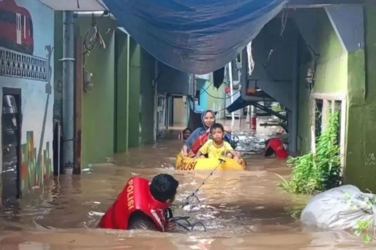 Studi terbaru menunjukkan, kombinasi iklim ekstrem, kenaikan permukaan laut, dan penurunan tanah bisa tingkatkan risiko banjir besar di kota pesisir.