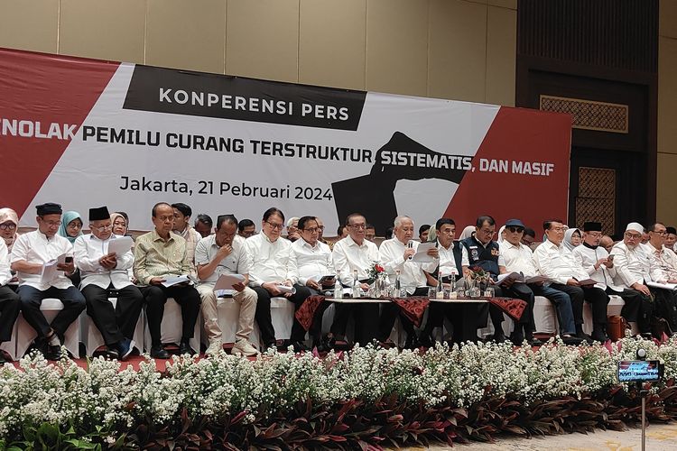Konferensi pers pernyataan sikap 100 tokoh menolak pemilu curang terstruktur, sistematis dan masif, di Jakarta Pusat, Rabu (21/2/2024).