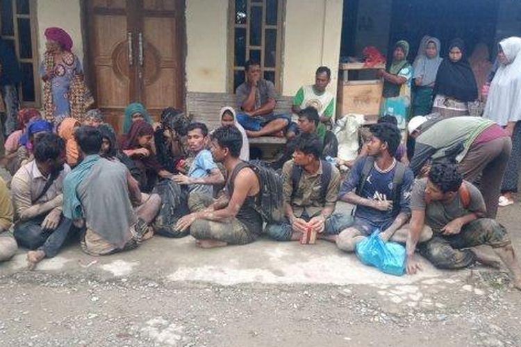 Pengungsi Rohingya di Kecamatan Tangan-tangan, Aceh Barat Daya, Senin (13/3/2023).