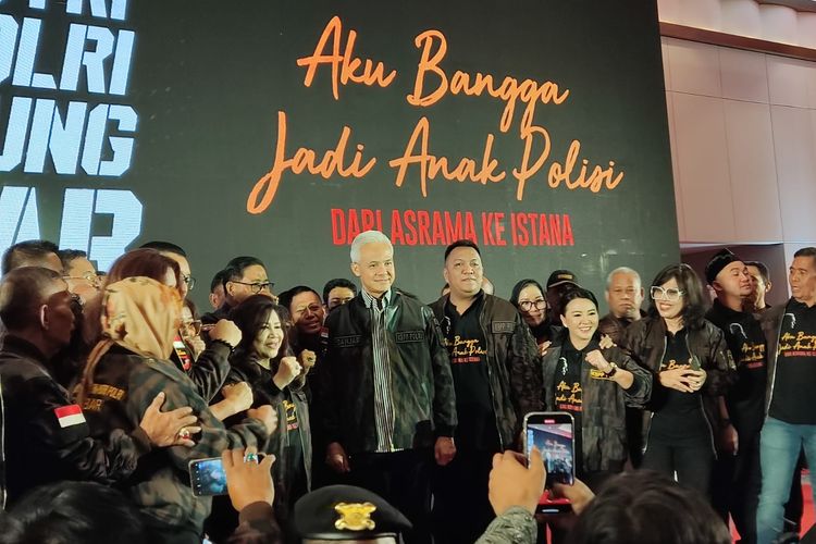 Deklarasi keluarga besar putra putri Polri untuk Ganjar Pranowo sebagai bakal calon presiden (bacapres) 2024, di Ballroom Jiexpo Kemayoran, Jakarta, Jumat (29/9/2023).
