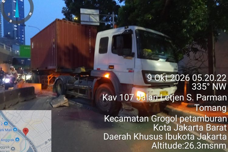 Kronologi Truk Tabrak Separator Busway di Jakbar Picu Macet Jumat Pagi, Awalnya Hindari Pemotor