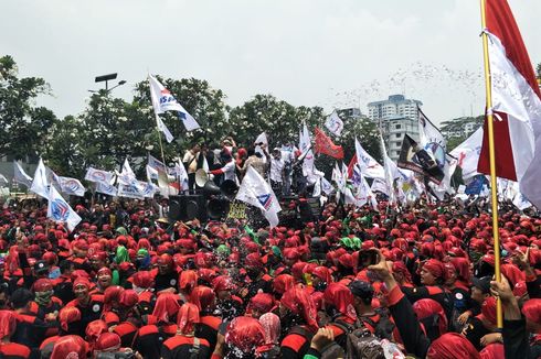 Demo di DPR, Massa Buruh Minta Bertemu Puan Maharani