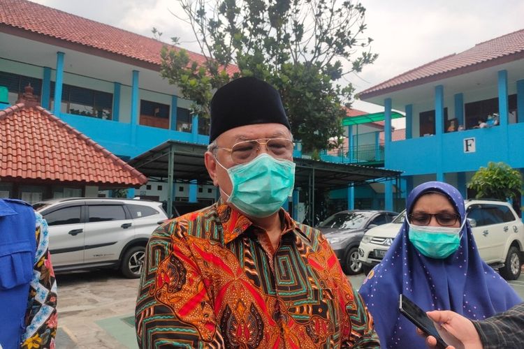 Wakil Wali Kota Tangerang Selatan Benyamin Davnie saat ditemui di SMPN 4 Tangerang Selatan, Kamis (4/3/2021).