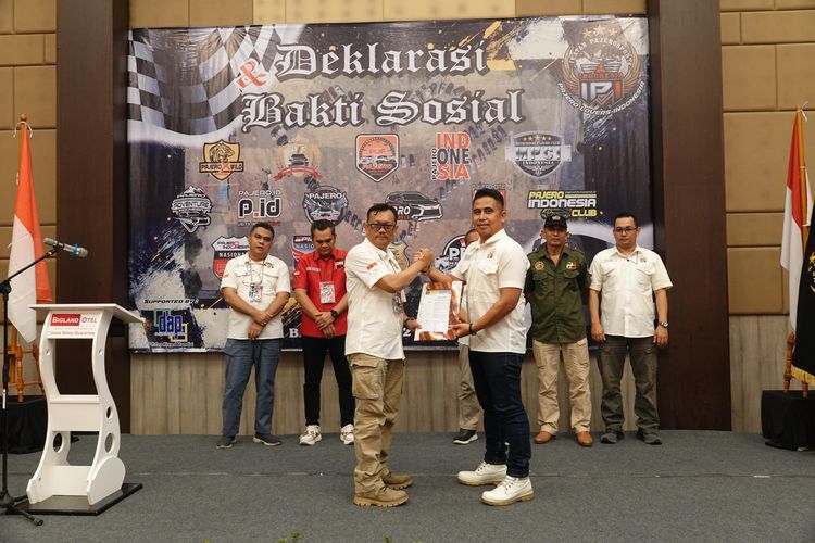 Deklarasi Pajero Lovers Indonesia