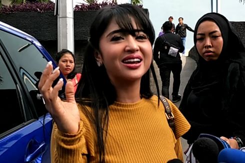 Dewi Perssik Diperiksa Polisi Terkait Kasus Terobos Busway