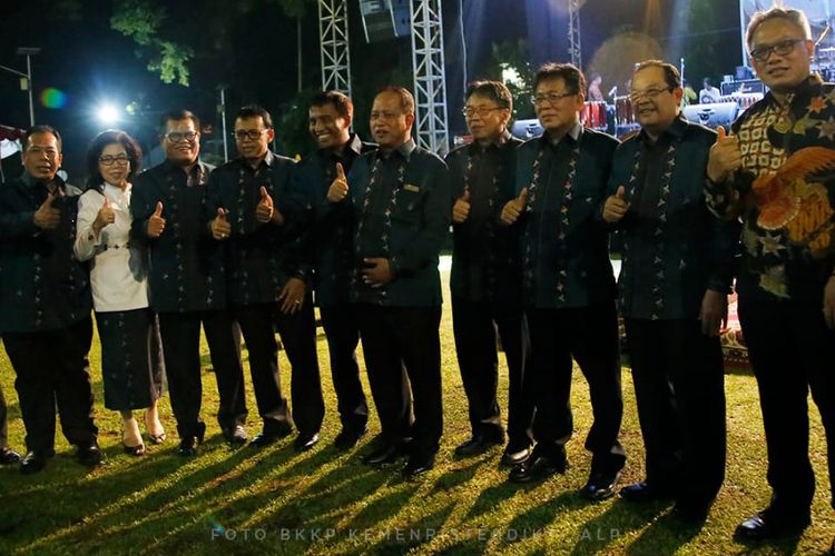 Menteri Riset, Teknologi dan Pendidikan Tinggi (Menristekdikti) Mohamad Nasir saat membuka secara resmi Konvensi Nasional Pendidikan (Konaspi) ke-IX di Universitas Negeri Padang (UNP), Padang (13/03/2019).