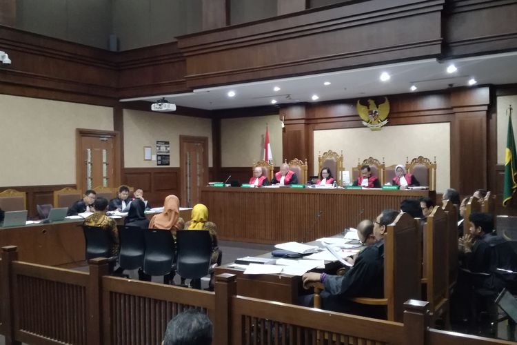 Sidang pemeriksaan saksi untuk terdakwa Tubagus Chaeri Wardana, Kamis (9/1/2020)