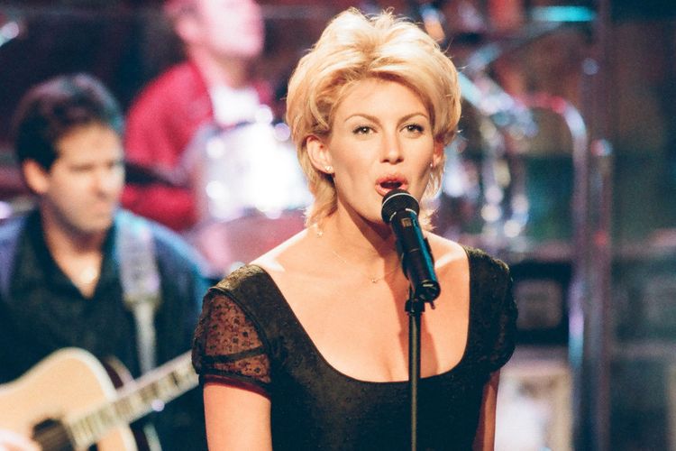 Faith Hill di Country Music Television