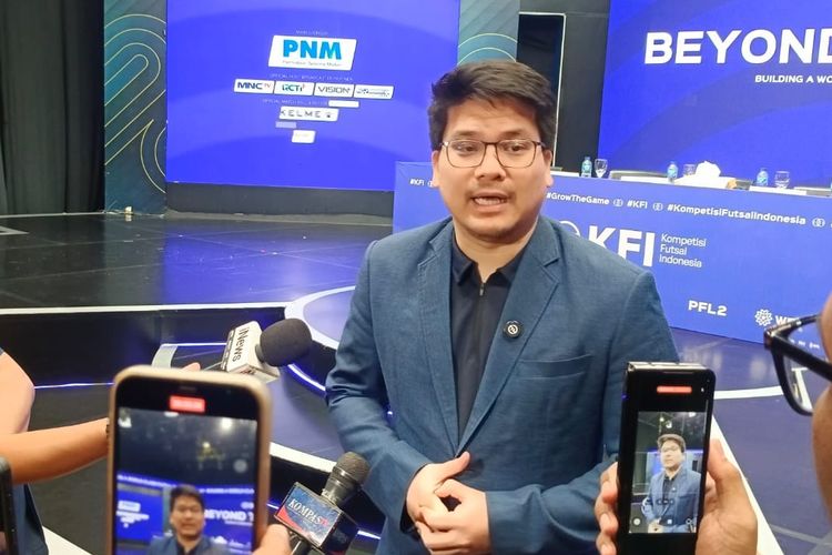 Ketum FFI, Michael Sianipar, memberikan keterangan kepada media di Kebon Sirih, Jakarta, Senin (9/2/2026).