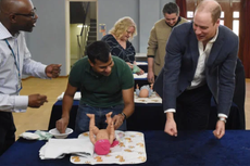 Pangeran William Beri Tips Memasang Popok untuk Para Calon Ayah