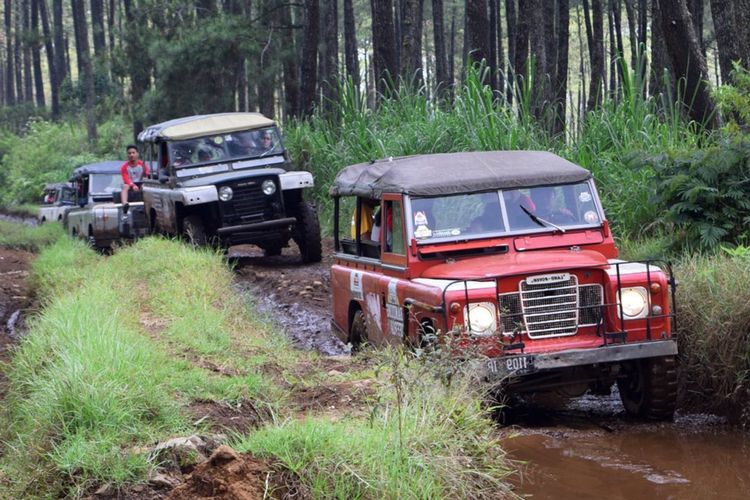 Offroad di Taman Budaya Sentul City Bogor