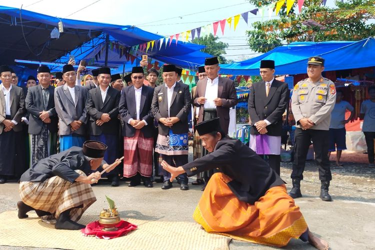 Pemerintah Kabupaten (Pemkab) Seluma menggelar Festival Bumi Serawai Serasan Seijoan 2023 di Taman Wisata Kota (TWK) Simpang Enam, Rabu (25/10/2023).
