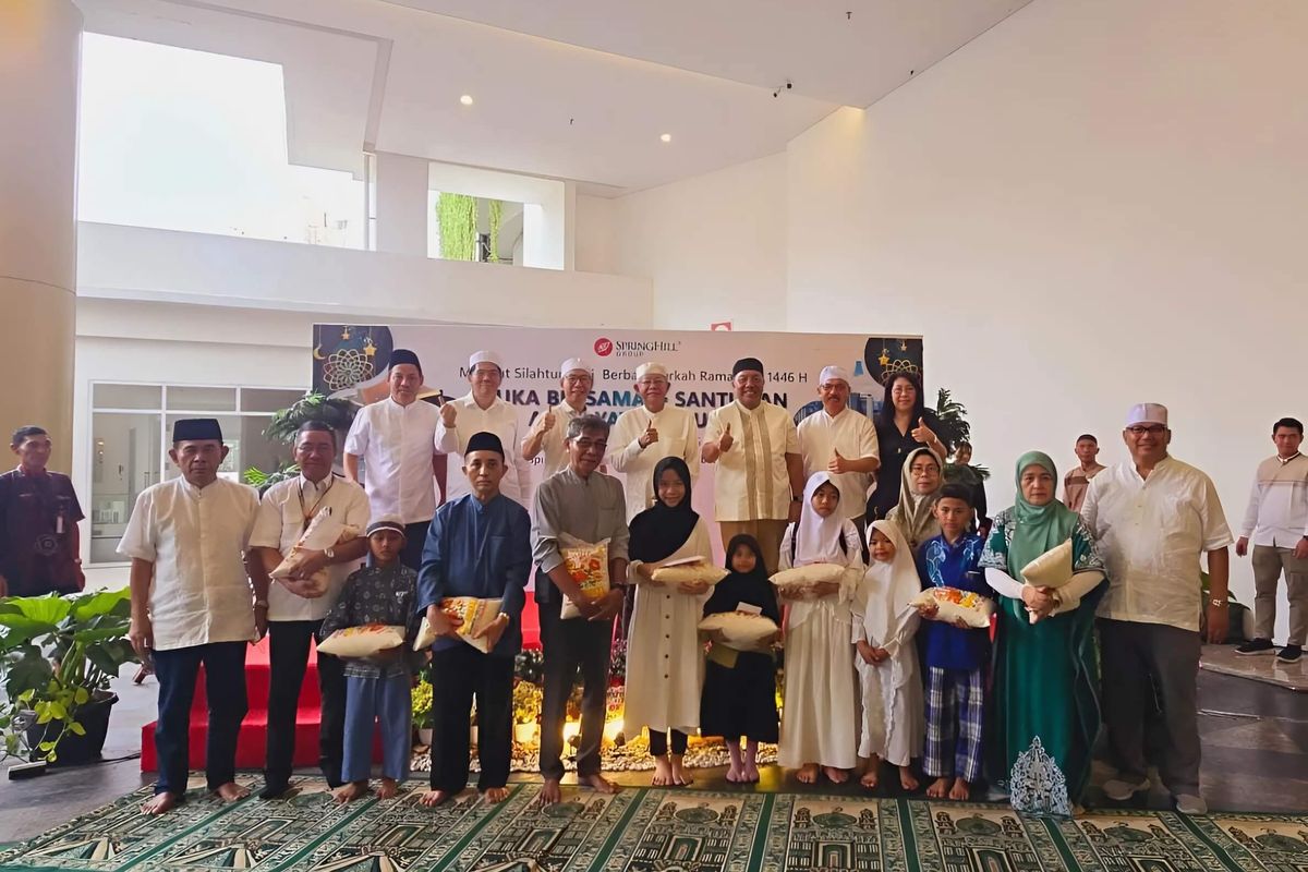 Springhill Group menyalurkan santunan untuk anak yatim piatu dan dhuafa pada momen Ramadhan 2025.