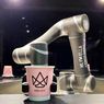 Perkenalkan Ella Robot Barista, Bisa Sajikan Minuman 200 Gelas Per Hari