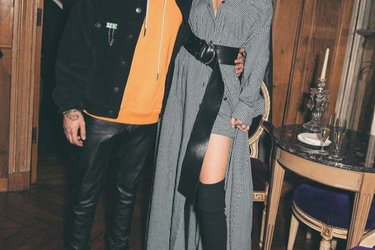 Gigi Hadid tak mau pamer kemesraan dengan Leonardo DiCaprio demi Zayn Malik.