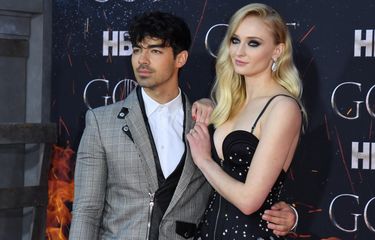 Aktris asal Inggris Sophie Turner dan penyanyi Joe Jonas menghadiri pemutaran perdana musim ke-8 drama seri Game of Thrones di Rado City Music Hall, New York City, pada 3 April 2019. 