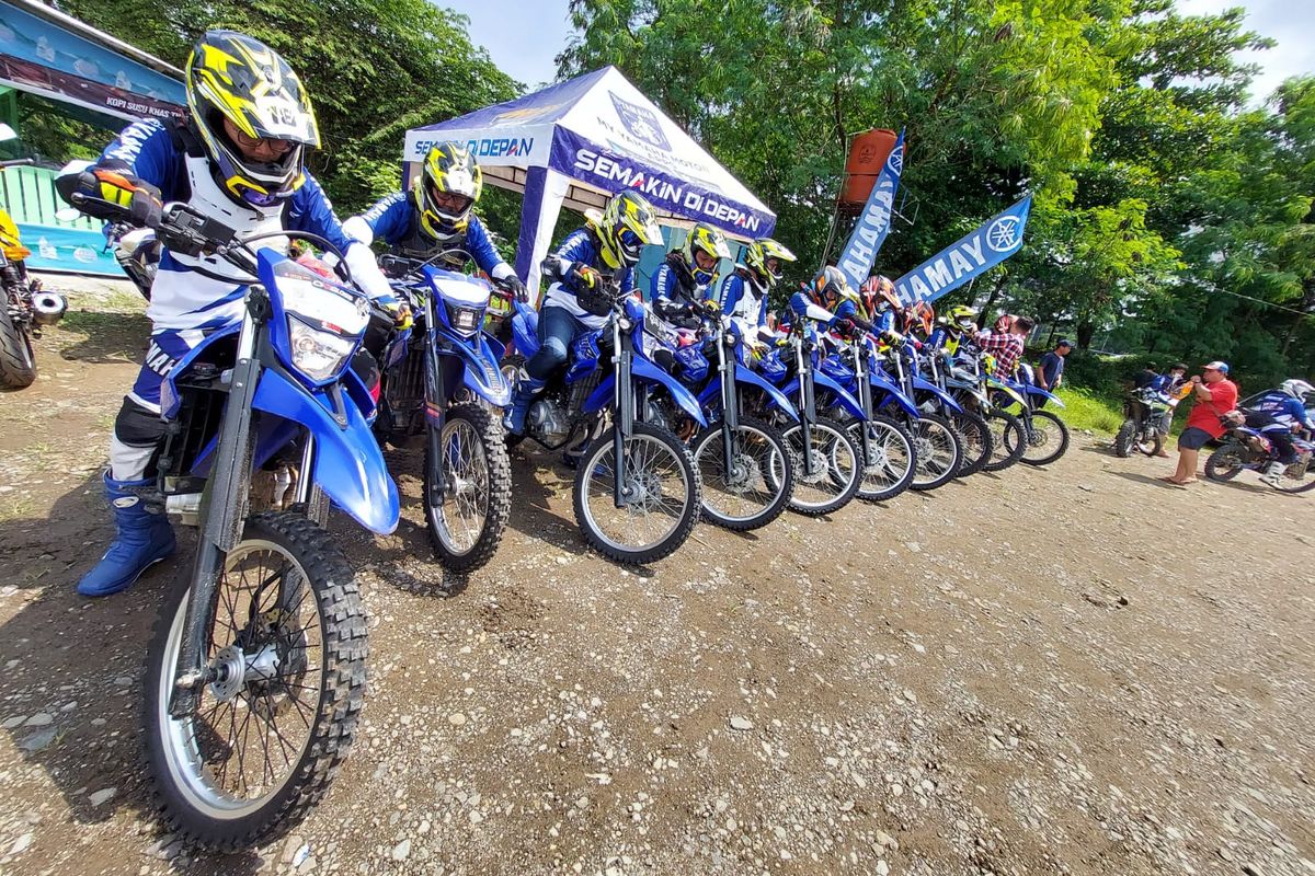 Yamaha WR 155R Fun Riding Competition di Bukit Hambalang, Sentul, Bogor