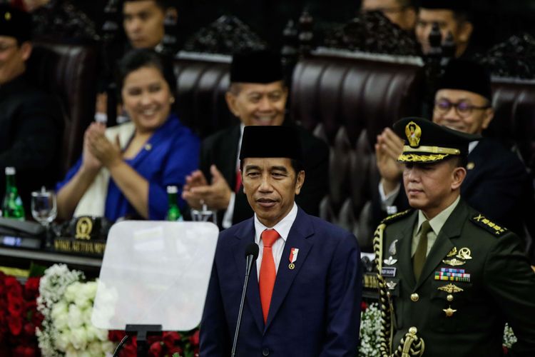 Joko Widodo memberikan pidato saat pelantikan Presiden dan Wakil Presiden RI di Gedung DPR/MPR, Jakarta, Minggu (20/10/2019). Jokowi dan Maruf Amin sebagai Presiden dan Wakil Presiden masa jabatan 2019-2024.