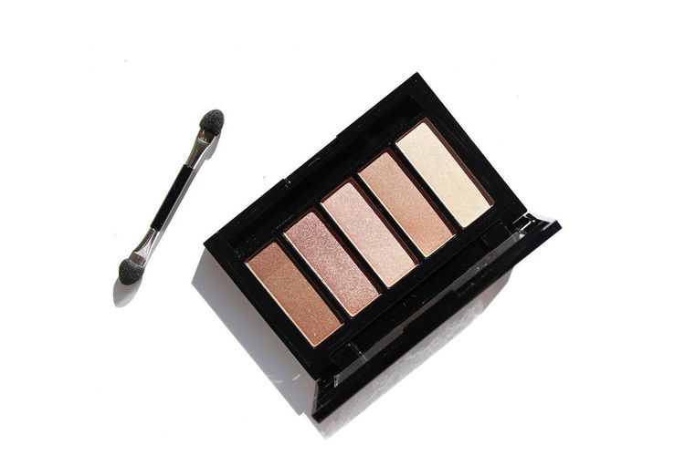 Bila ingin mata lebih terbuka dan segar, cobalah doe eyes makeup. Simak tipsnya menurut pakar.