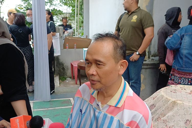 Cak Lontong Ungkap Temon Pegang Dada Kiri sebelum Meninggal