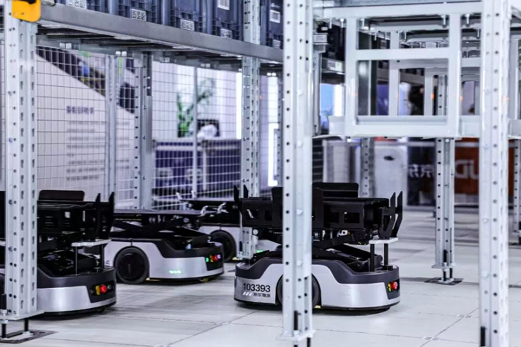 Ilustrasi robot logistik