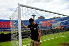 Adilson Maringa Menangis Lihat Fan Arema Meninggal di Depan Mata