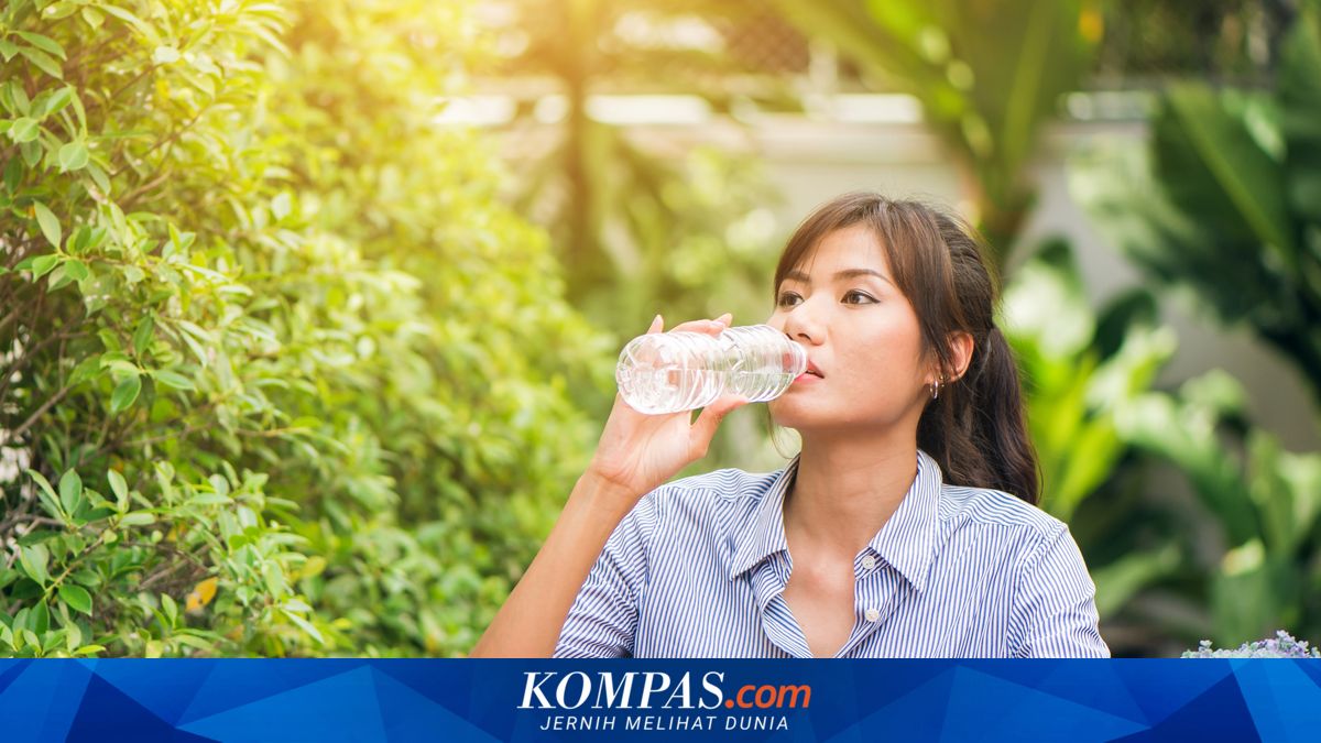41 Persen Orang Dewasa Mengalami Dehidrasi akibat Sering Lupa Minum
